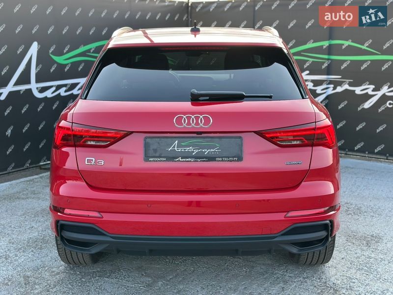 Внедорожник / Кроссовер Audi Q3 2024 в Киеве