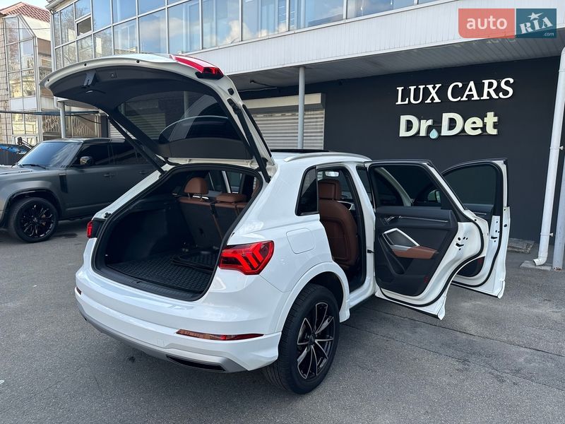 Внедорожник / Кроссовер Audi Q3 2019 в Киеве фото 40 Внедорожник / Кроссовер Audi Q3 2019 в Киеве