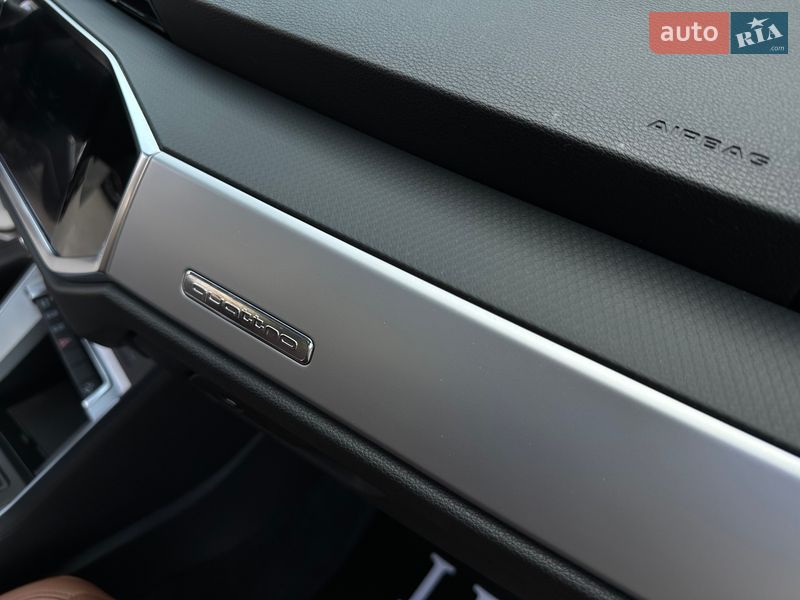 Внедорожник / Кроссовер Audi Q3 2019 в Киеве фото 51 Внедорожник / Кроссовер Audi Q3 2019 в Киеве