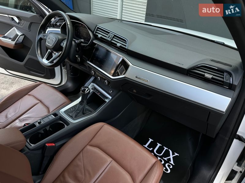 Внедорожник / Кроссовер Audi Q3 2019 в Киеве фото 49 Внедорожник / Кроссовер Audi Q3 2019 в Киеве