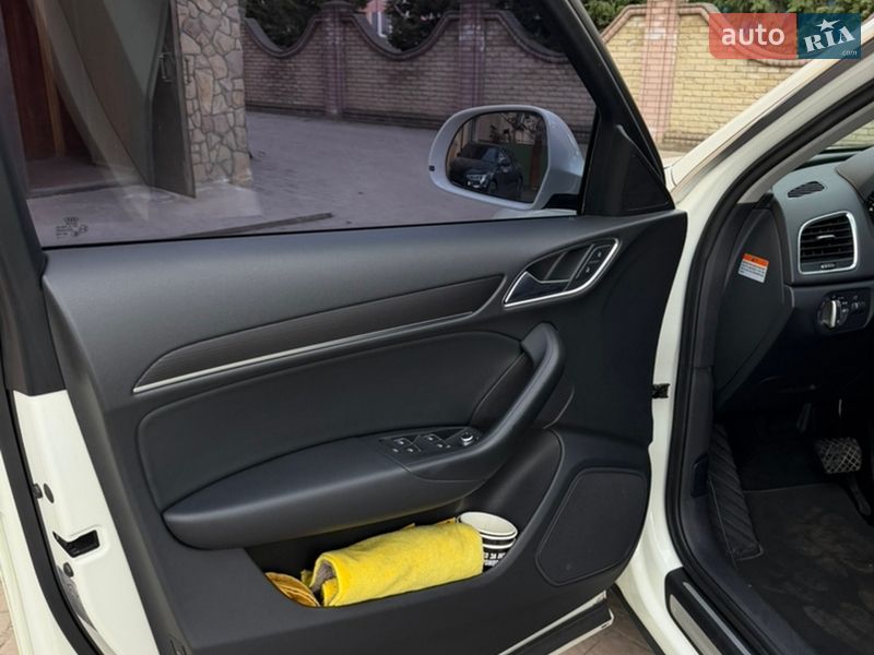 Позашляховик / Кросовер Audi Q3 2012 в Золочеві фото 21 Позашляховик / Кросовер Audi Q3 2012 в Золочеві