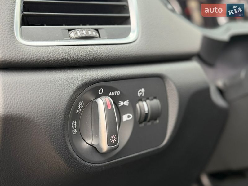 Позашляховик / Кросовер Audi Q3 2012 в Золочеві фото 23 Позашляховик / Кросовер Audi Q3 2012 в Золочеві