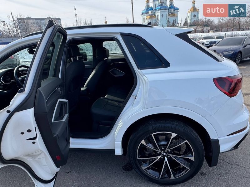 Внедорожник / Кроссовер Audi Q3 2020 в Кривом Роге фото 26 Внедорожник / Кроссовер Audi Q3 2020 в Кривом Роге