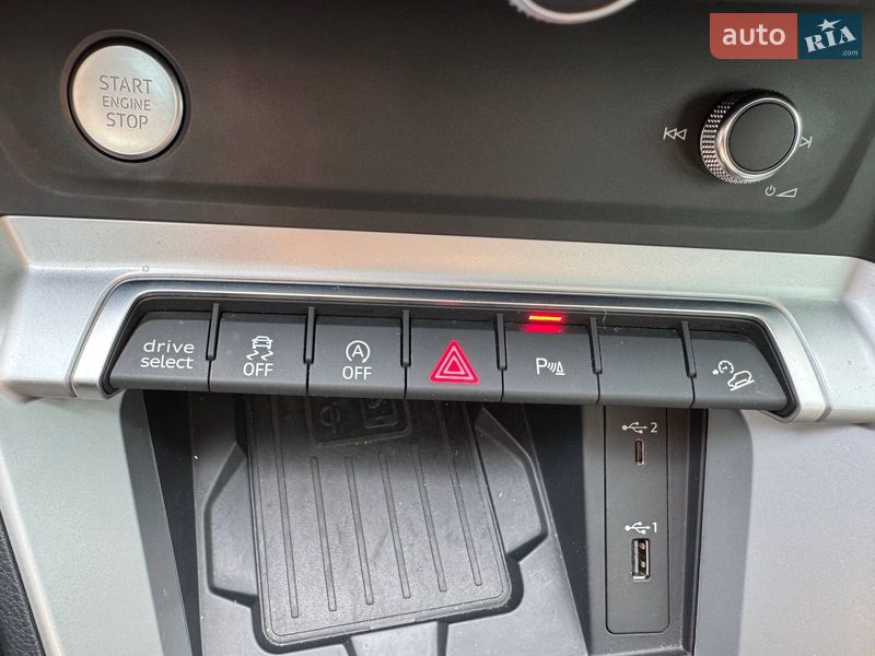 Внедорожник / Кроссовер Audi Q3 2020 в Кривом Роге фото 48 Внедорожник / Кроссовер Audi Q3 2020 в Кривом Роге