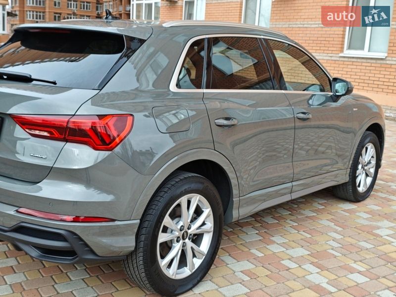Позашляховик / Кросовер Audi Q3 2025 в Одесі фото 8 Позашляховик / Кросовер Audi Q3 2025 в Одесі