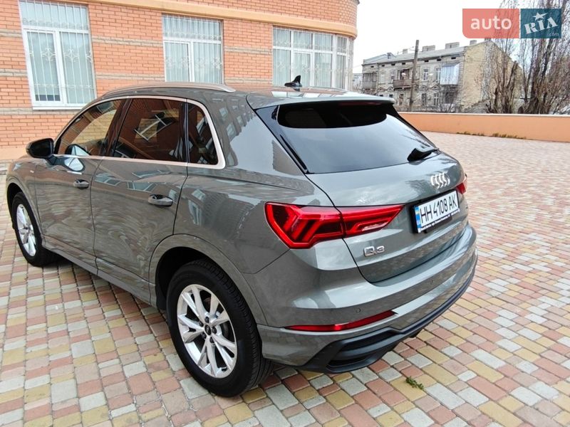 Позашляховик / Кросовер Audi Q3 2025 в Одесі фото 9 Позашляховик / Кросовер Audi Q3 2025 в Одесі