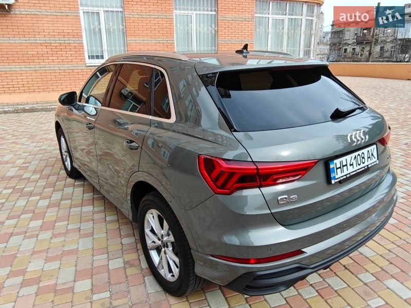Позашляховик / Кросовер Audi Q3 2025 в Одесі фото 23 Позашляховик / Кросовер Audi Q3 2025 в Одесі