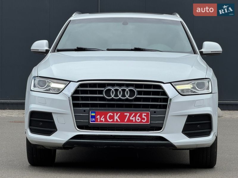 Внедорожник / Кроссовер Audi Q3 2017 в Киеве