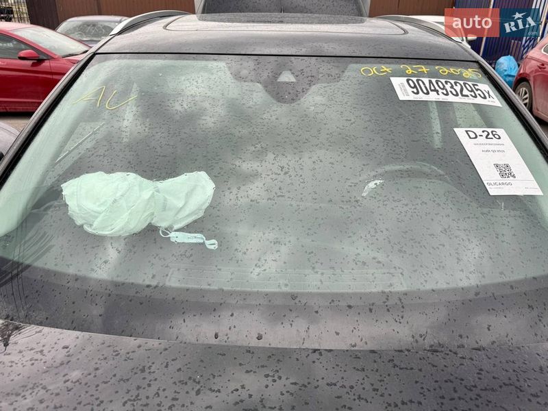 Внедорожник / Кроссовер Audi Q3 2019 в Киеве