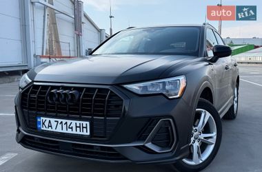 Внедорожник / Кроссовер Audi Q3 2019 в Киеве