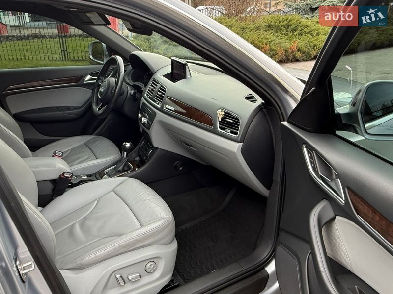 Позашляховик / Кросовер Audi Q3 2016 в Полтаві фото 39 Позашляховик / Кросовер Audi Q3 2016 в Полтаві