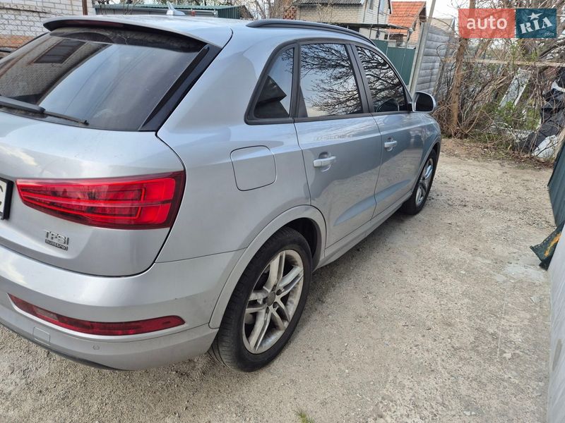 Позашляховик / Кросовер Audi Q3 2018 в Запоріжжі