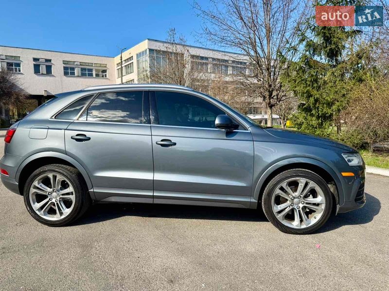 Позашляховик / Кросовер Audi Q3 2015 в Києві