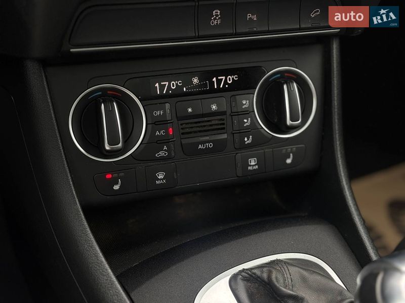 Позашляховик / Кросовер Audi Q3 2017 в Стрию