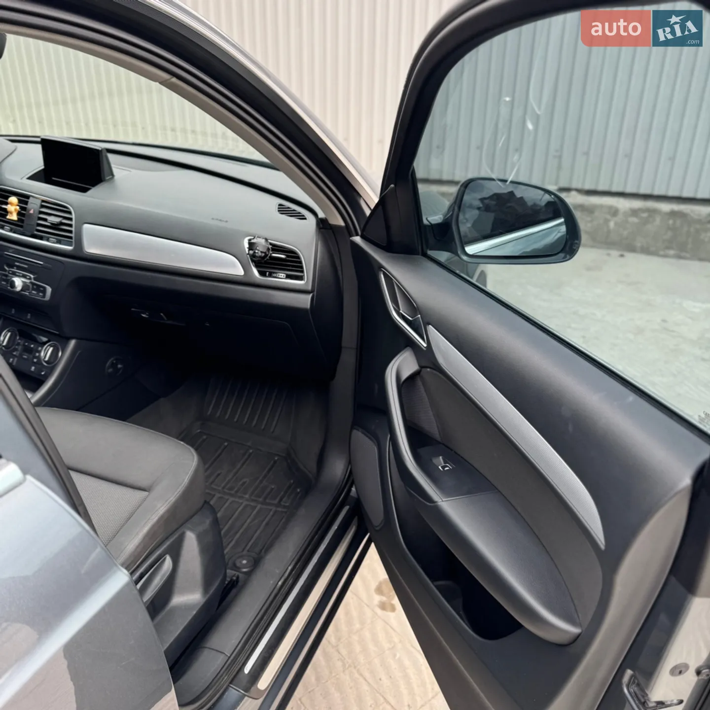 2016 Audi Q3 - мініатюра 27