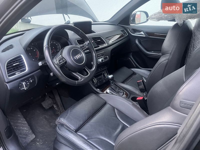Позашляховик / Кросовер Audi Q3 2016 в Львові