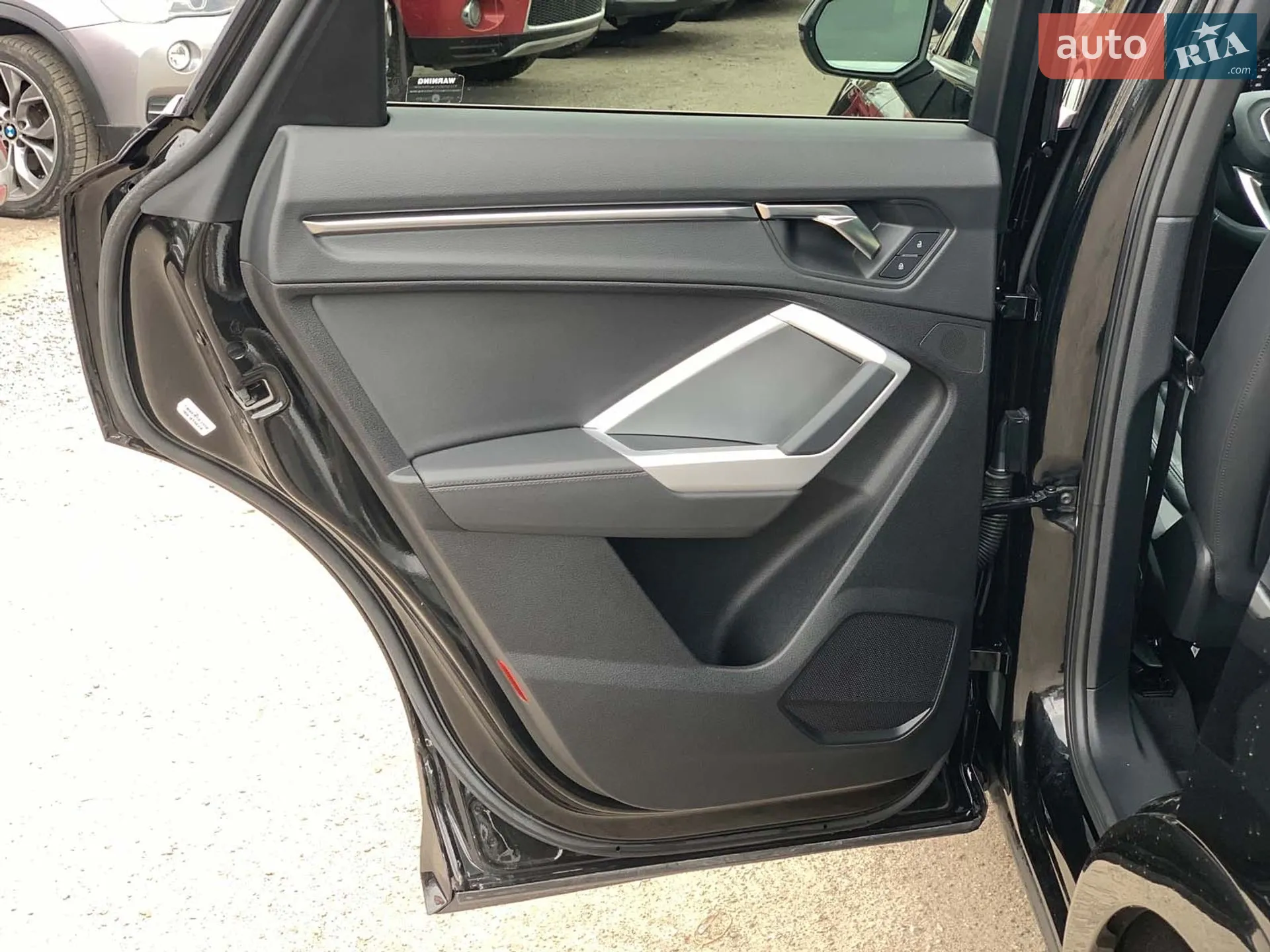 2023 Audi Q3 - мініатюра 26
