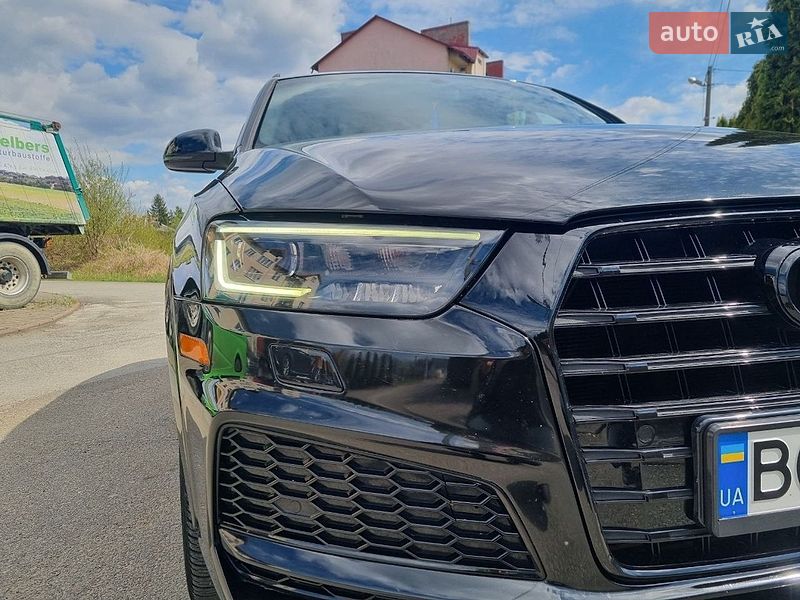 Внедорожник / Кроссовер Audi Q3 2017 в Самборе