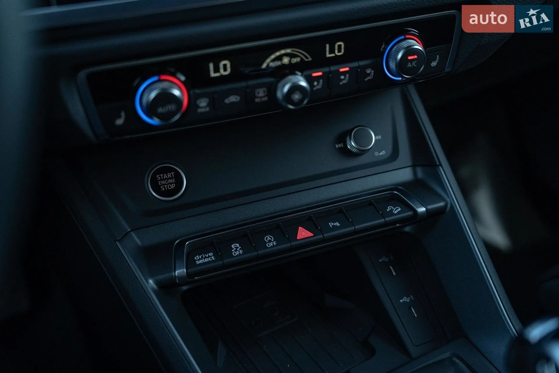 2024 Audi Q3 - мініатюра 38