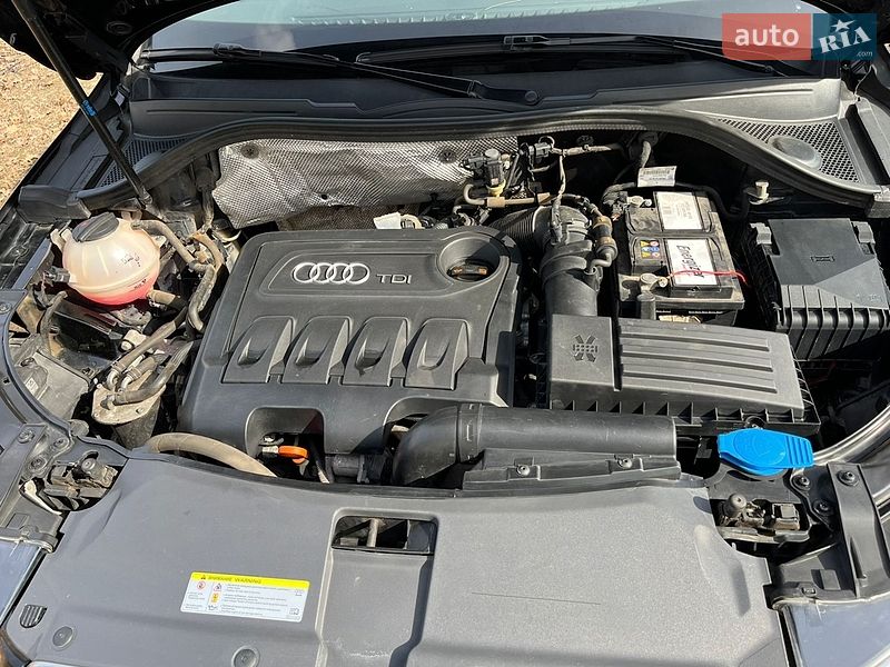 Внедорожник / Кроссовер Audi Q3 2012 в Харькове