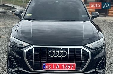 Внедорожник / Кроссовер Audi Q3 2020 в Хмельницком