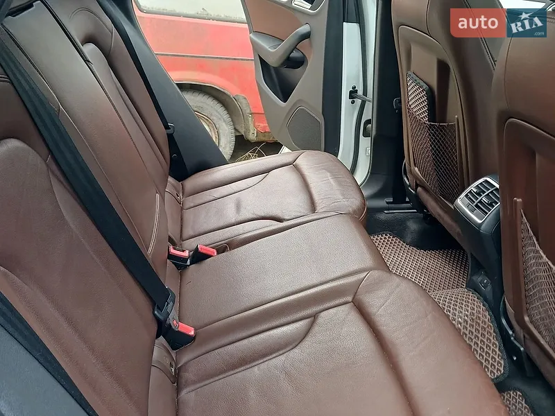 Audi Q3 2015 VIN WA1EFCFS4FR013363 фото оголошення 4 з 63