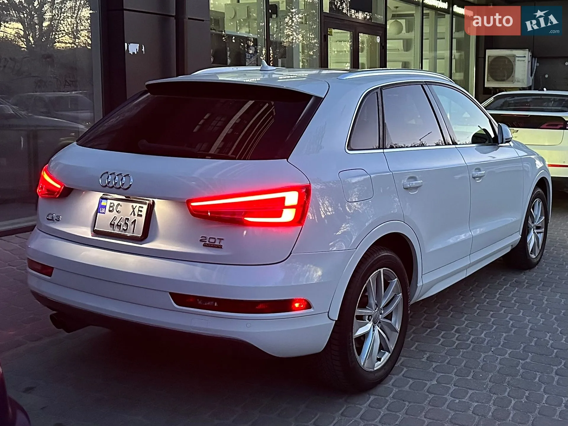 2016 Audi Q3 - мініатюра 12