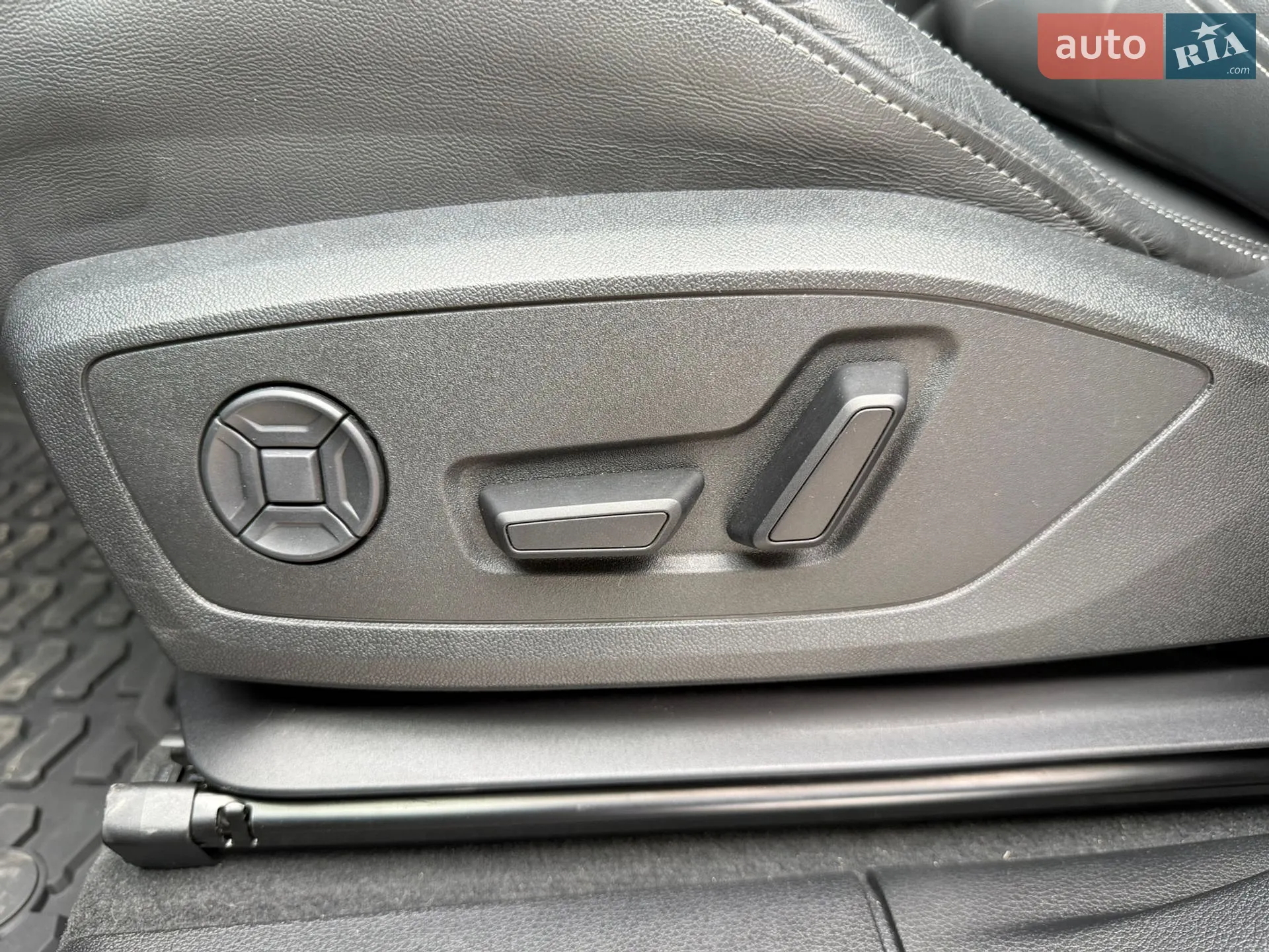2024 Audi Q3 - мініатюра 46