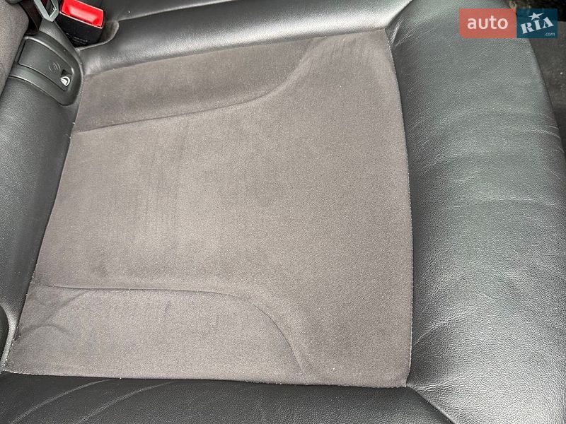 Внедорожник / Кроссовер Audi Q3 2012 в Днепре