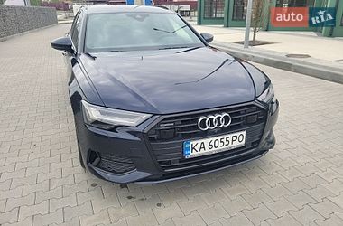 Внедорожник / Кроссовер Audi Q3 2018 в Киеве