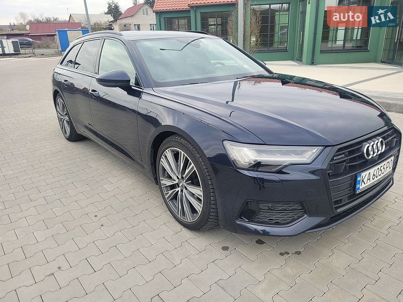 Внедорожник / Кроссовер Audi Q3 2018 в Киеве