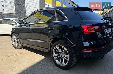 Внедорожник / Кроссовер Audi Q3 2015 в Киеве