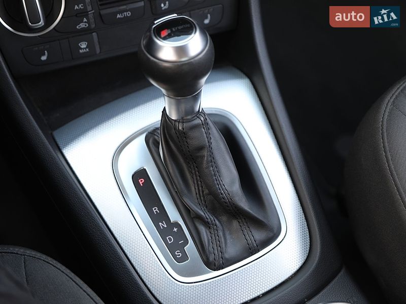 Внедорожник / Кроссовер Audi Q3 2016 в Харькове