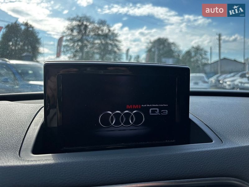 Внедорожник / Кроссовер Audi Q3 2016 в Стрые