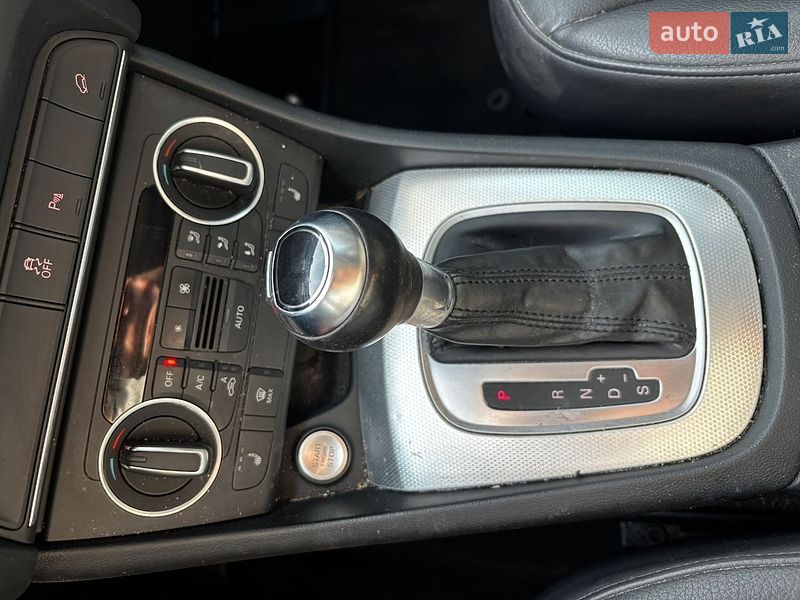 Внедорожник / Кроссовер Audi Q3 2016 в Стрые