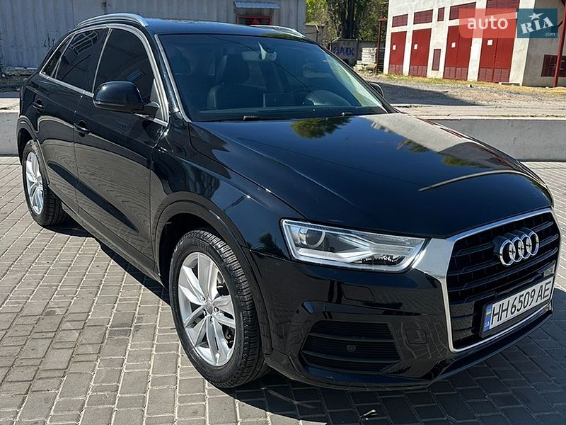 Внедорожник / Кроссовер Audi Q3 2015 в Одессе