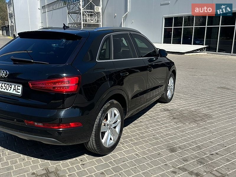 Внедорожник / Кроссовер Audi Q3 2015 в Одессе
