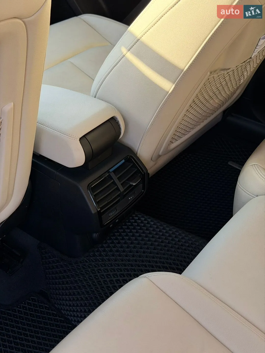2019 Audi Q3 - мініатюра 12
