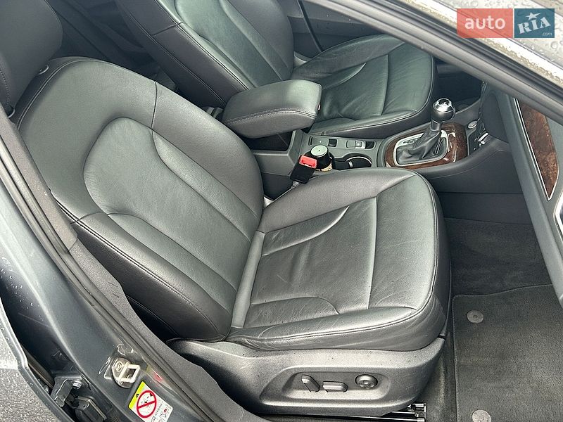 Внедорожник / Кроссовер Audi Q3 2015 в Мукачево