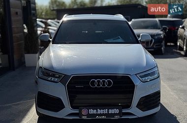 Внедорожник / Кроссовер Audi Q3 2016 в Ровно