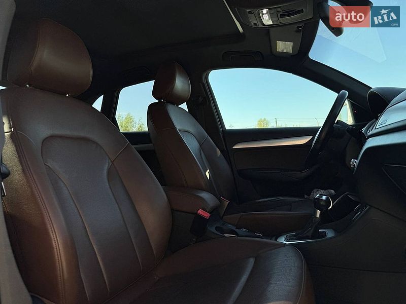 Внедорожник / Кроссовер Audi Q3 2016 в Ровно