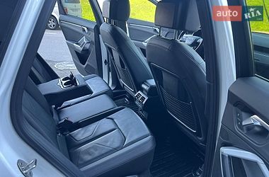 Внедорожник / Кроссовер Audi Q3 2020 в Киеве