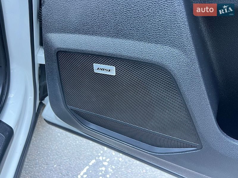 Внедорожник / Кроссовер Audi Q3 2020 в Киеве