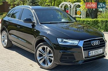 Внедорожник / Кроссовер Audi Q3 2017 в Каменском