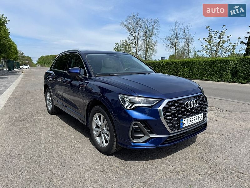 Внедорожник / Кроссовер Audi Q3 2024 в Белой Церкви