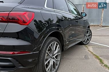 Внедорожник / Кроссовер Audi Q3 2019 в Одессе