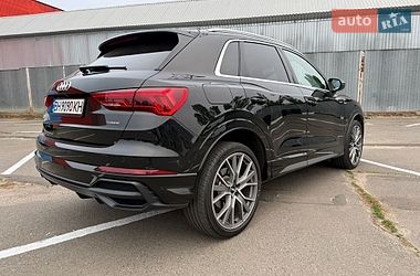 Внедорожник / Кроссовер Audi Q3 2019 в Одессе