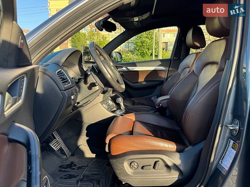 Внедорожник / Кроссовер Audi Q3 2015 в Днепре