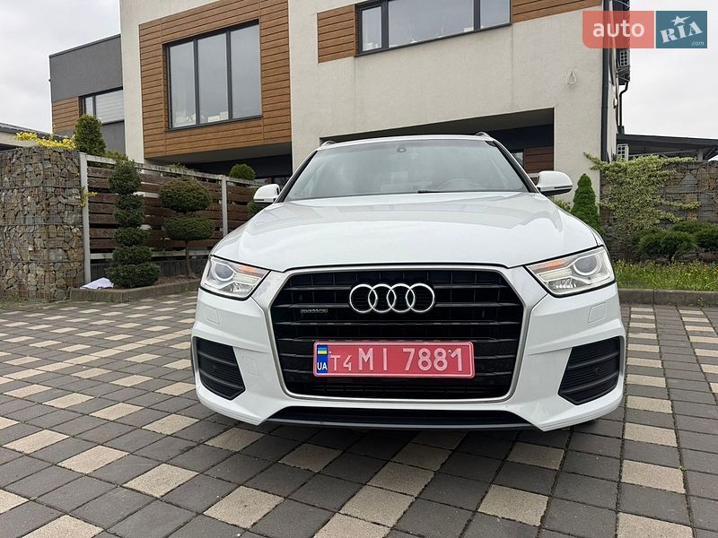 Внедорожник / Кроссовер Audi Q3 2017 в Стрые