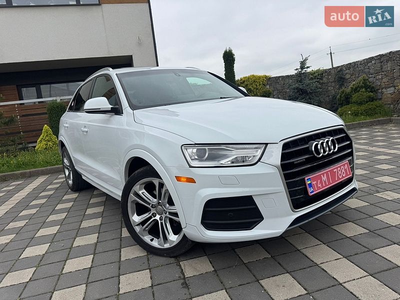 Внедорожник / Кроссовер Audi Q3 2017 в Стрые